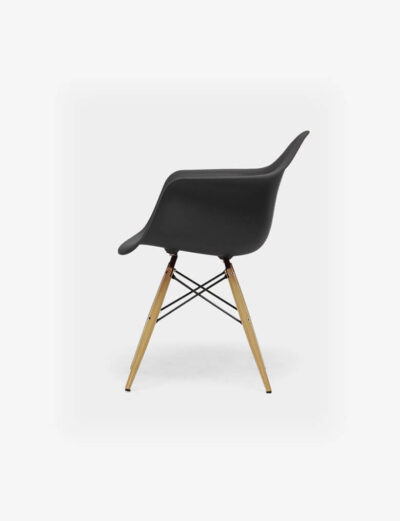 Modern Shell Chair - Image 3